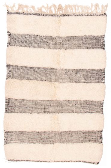 Carved  Stripes Ivory Area rug 5x8 Moroccan Hand-knotted 383127