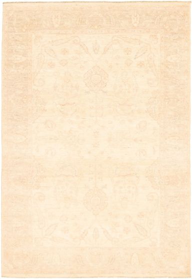 Bordered  Traditional Ivory Area rug 5x8 Pakistani Hand-knotted 319959