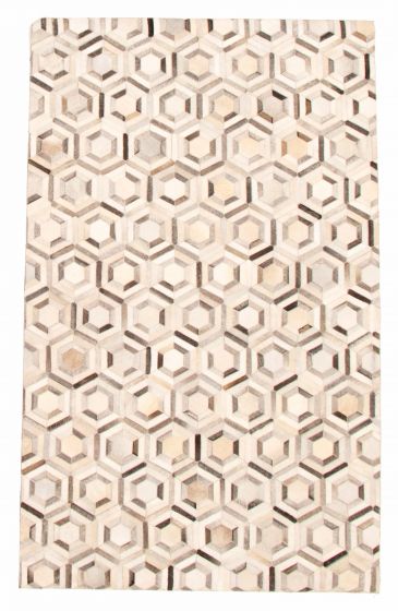 Accent  Skins & Hides Ivory Area rug 5x8 Argentina Handmade 349144