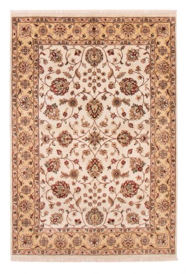 Bordered  Traditional Ivory Area rug 5x8 Indian Hand-knotted 379007